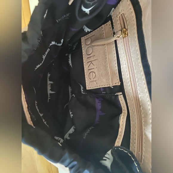 Botkier Creamy Pale Peach Backpack - Picture 5 of 9